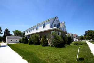 1402 N 15th Ave, Melrose Park, IL 60160 - Photo 2