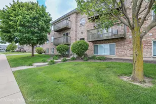 575 N Strack St, Cortland, IL 60112 - Photo 4