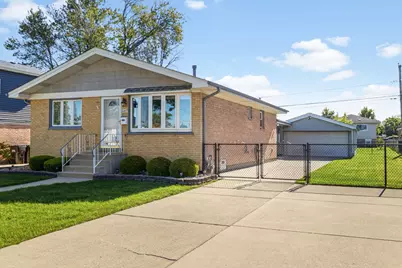 10605 Sycamore Drive, Chicago Ridge, IL 60415 - Photo 2