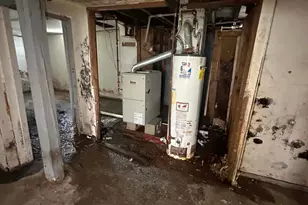 11941 S La Salle St, Chicago, IL 60628 - Photo 24