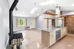 1508 N Poplar St, Holiday Hills, IL 60051 - Photo 10