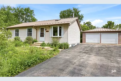 1508 N Poplar Street, Holiday Hills, IL 60051 - Photo 1