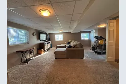 203 Cedarwood Lane, Antioch, IL 60002 - Photo 18