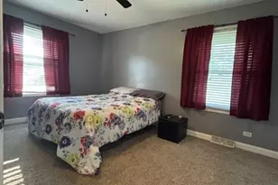 203 Cedarwood Ln, Antioch, IL 60002 - Photo 24