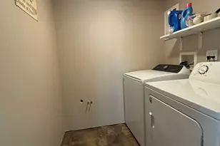 203 Cedarwood Ln, Antioch, IL 60002 - Photo 26