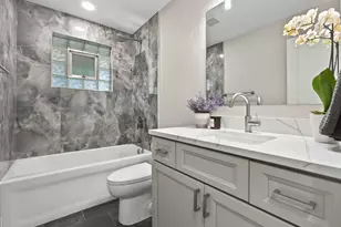 1011 Maitland Dr, Lockport, IL 60441 - Photo 12