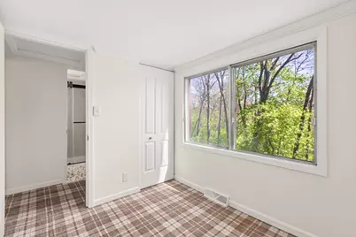 1010 Osage Drive, McHenry, IL 60051 - Photo 14
