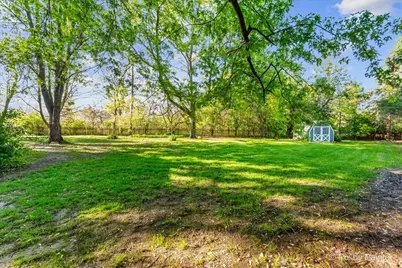 417 Bayview Avenue, Naperville, IL 60565 - Photo 2