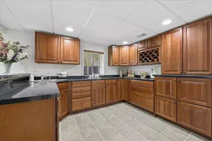 2119 W Thornwood Dr, South Elgin, IL 60177 - Photo 24