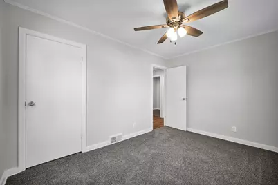 803 Marion Street, Bloomington, IL 61701 - Photo 12