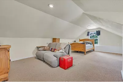 416 E Rusholme Street, Davenport, IA 52803 - Photo 38