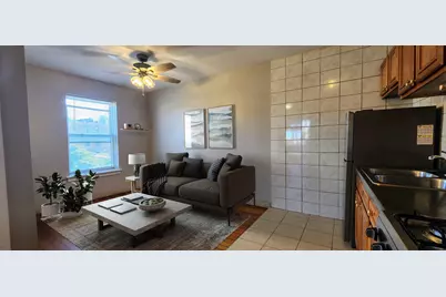 4764 N Virginia Avenue #206, Chicago, IL 60625 - Photo 2