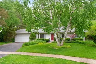 1132 Millburn Ct, Saint Charles, IL 60174 - Photo 1