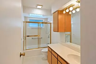 1132 Millburn Ct, Saint Charles, IL 60174 - Photo 18