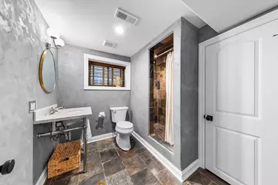 1819 N Whipple Street, Chicago, IL 60647 - Photo 48