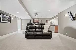 2706 Stratmoor Dr, Bloomington, IL 61705 - Photo 28