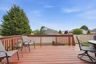 2706 Stratmoor Dr, Bloomington, IL 61705 - Photo 40