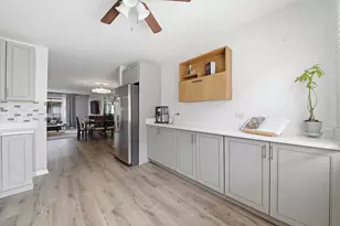 6451 N Northwest Hwy, Chicago, IL 60631 - Photo 8