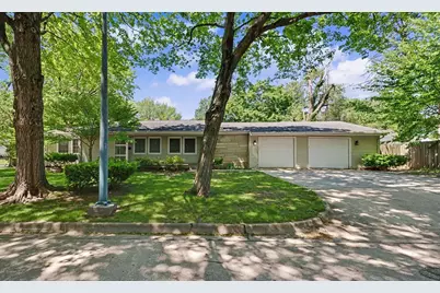 407 S McKinley Avenue, Champaign, IL 61821 - Photo 1