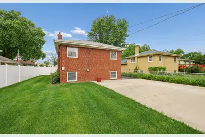 4519 Blanchan Avenue, Brookfield, IL 60513 - Photo 28