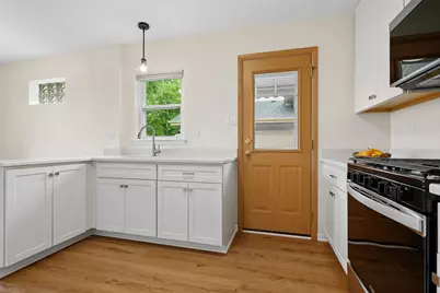 4519 Blanchan Avenue, Brookfield, IL 60513 - Photo 6