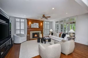 605 Euclid Ave, Glen Ellyn, IL 60137 - Photo 18
