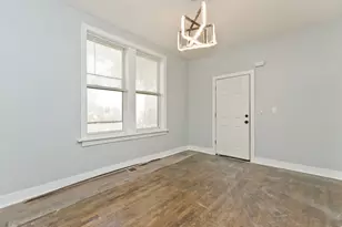1922 N Wilmot Ave, Chicago, IL 60647 - Photo 6