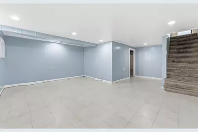 7843 S Yates Boulevard, Chicago, IL 60649 - Photo 20