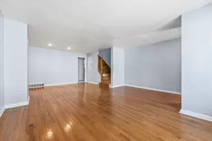 7843 S Yates Blvd, Chicago, IL 60649 - Photo 6