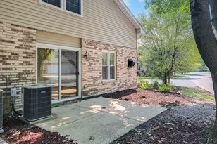 964 Elderberry Cir, Naperville, IL 60563 - Photo 24