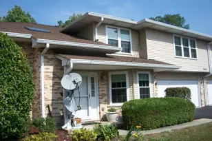 964 Elderberry Cir, Naperville, IL 60563 - Photo 2