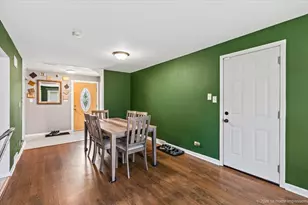 216 Leonard St, Chicago Heights, IL 60411 - Photo 6