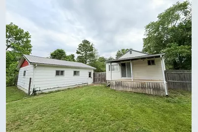 90 Pickering Road, Harrisburg, IL 62946 - Photo 4