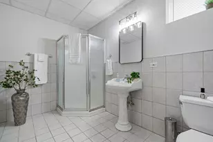986 E Red Oak St, Addison, IL 60101 - Photo 32