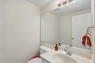 9355 Harrison St, Des Plaines, IL 60016 - Photo 22