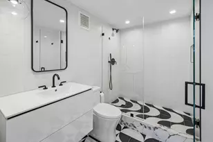 949 W Madison St, Chicago, IL 60607 - Photo 14