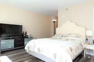 33 W Ontario St, Chicago, IL 60654 - Photo 14