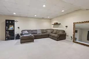 905 Taylor Ln, Leroy, IL 61752 - Photo 24