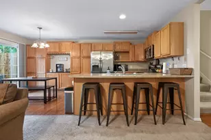 905 Taylor Ln, Leroy, IL 61752 - Photo 10