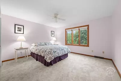 202 Windsor Circle, Saint Charles, IL 60175 - Photo 22