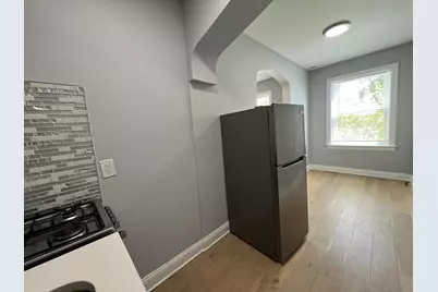 4427 N Seeley Avenue #311, Chicago, IL 60625 - Photo 4