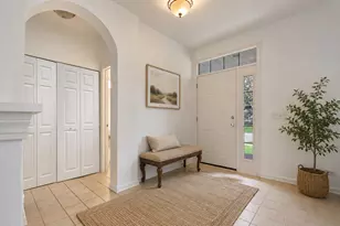 2050 Colchester Ave, Hoffman Estates, IL 60192 - Photo 2