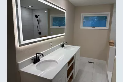 305 N Second Street, Saint John, IL 61873 - Photo 8