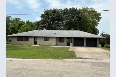 305 N Second Street, Saint John, IL 61873 - Photo 1