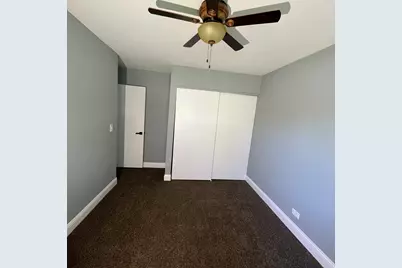 3915 Greenbay Drive, Hanover Park, IL 60133 - Photo 14