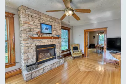 188 Peru Street, Paw Paw, IL 61353 - Photo 4