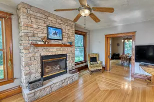 188 Peru St, Paw Paw, IL 61353 - Photo 4