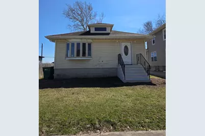 900 Cochrane Avenue, Joliet, IL 60436 - Photo 1