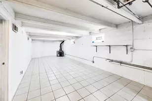 5100 N Mobile Ave, Chicago, IL 60630 - Photo 18