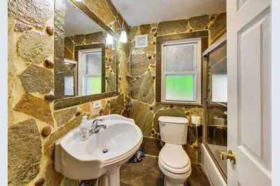 5100 N Mobile Avenue, Chicago, IL 60630 - Photo 8